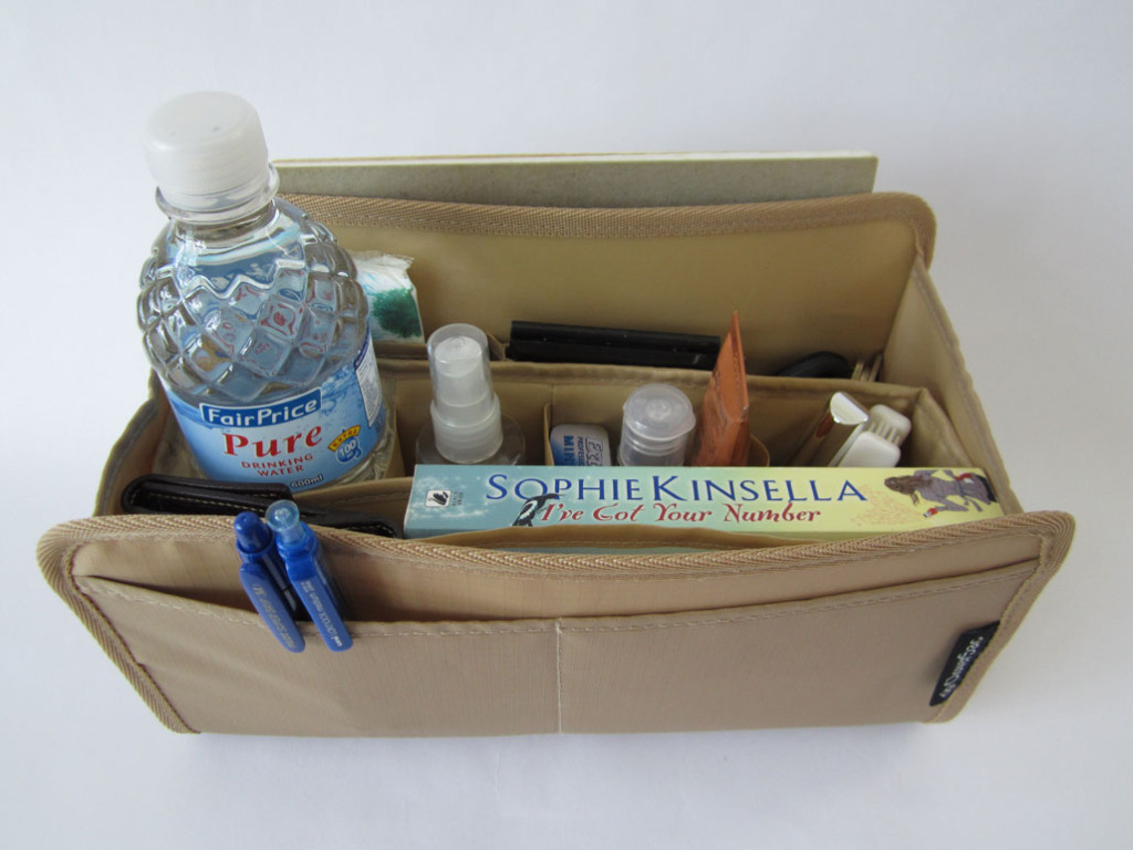 Cloversac-Regular-Fit-Front-View