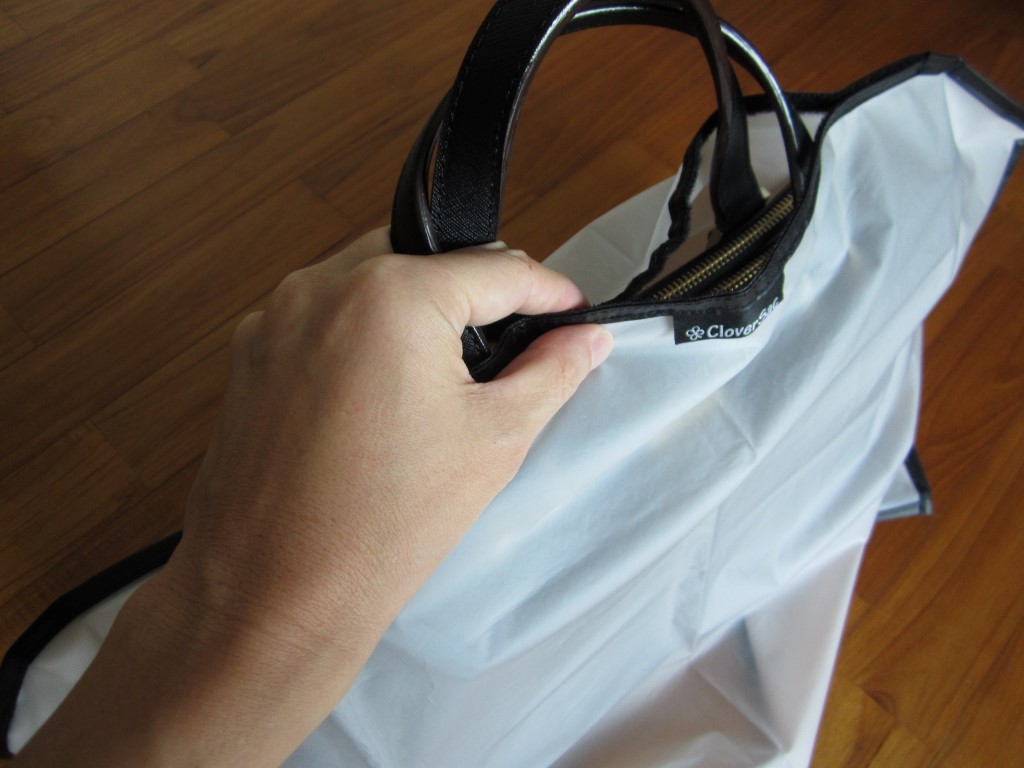 Purse Rain Coat by CloverSac