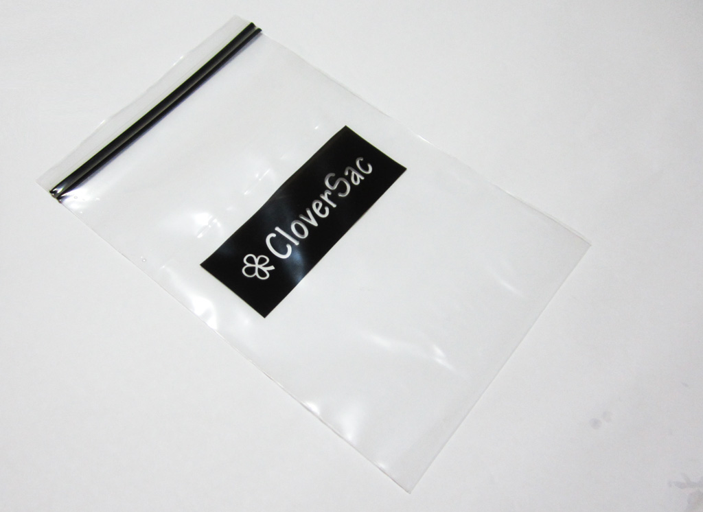 Purse-rain-cover-CloverSac-Zip-lock-bag-2b